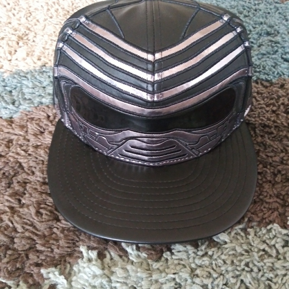 New Era Kylo Ren fitted hat 7 3/8